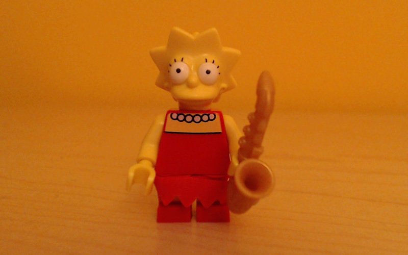 lisa-simpson
