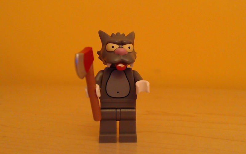 scratchy